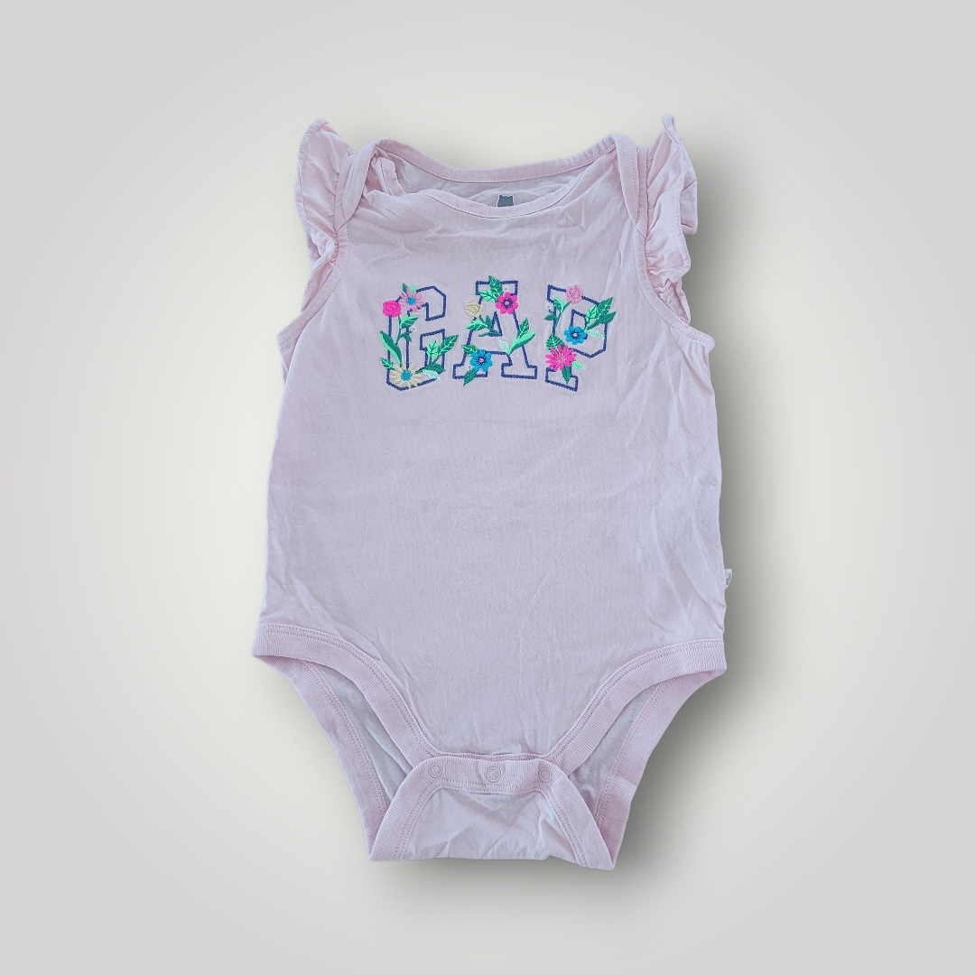 Cache-couche | Gap | 12-18 mois