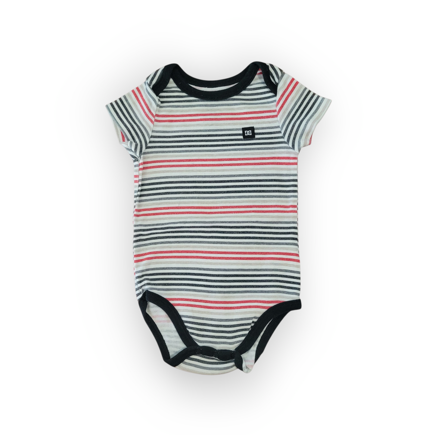 Cache-couche | DC | 6-9 mois