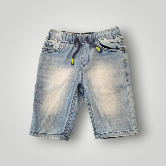 Short | Next | 7 ans