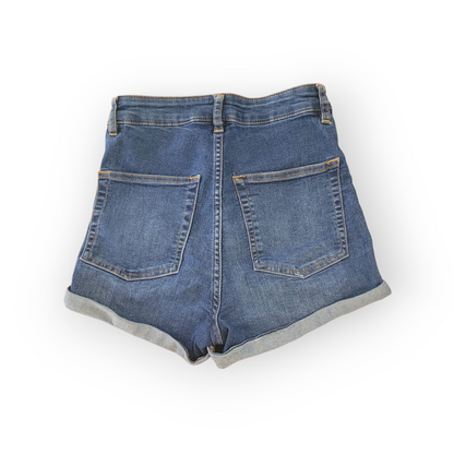 Short | Env. 10-12 ans